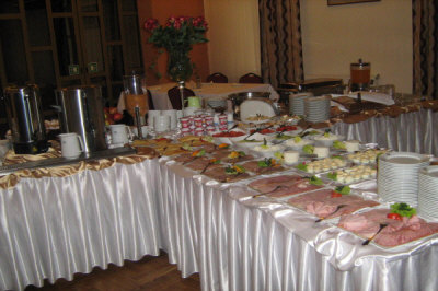 RYDZEWSKI viesnīcas Polijā Mazūrijas ezeri Aļņu brīvdienas