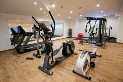 RYDZEWSKI viesnīcas Polijā Mazūrijas ezeri Aļņu brīvdienas